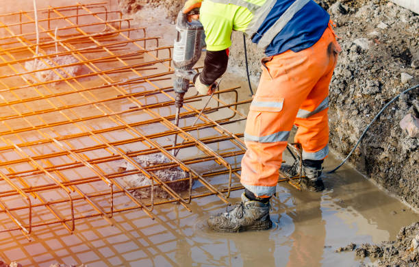 Best Concrete Sidewalk Installation  in Wailea, HI